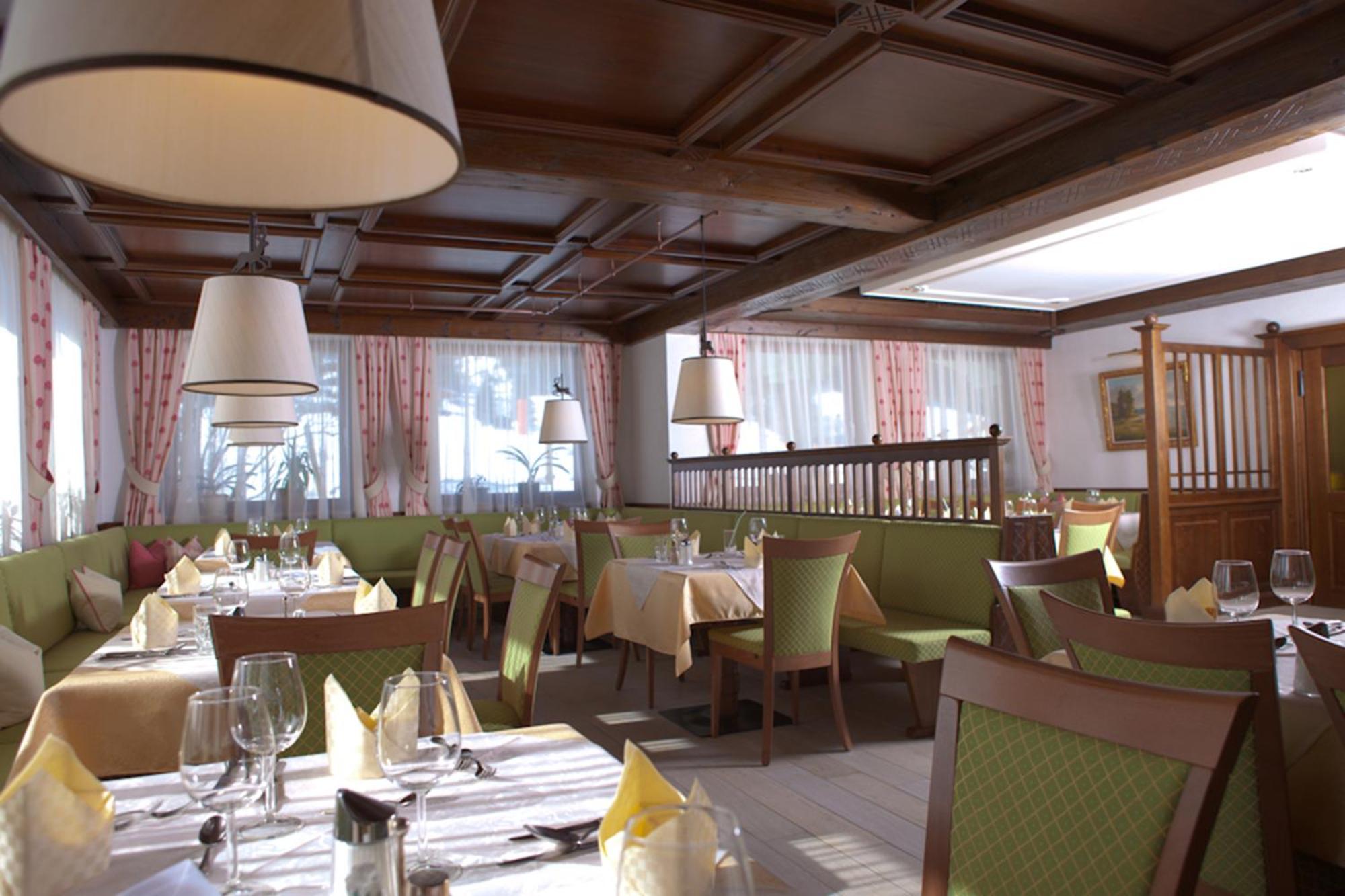 Hotel Waidmannsheil Флахау Экстерьер фото
