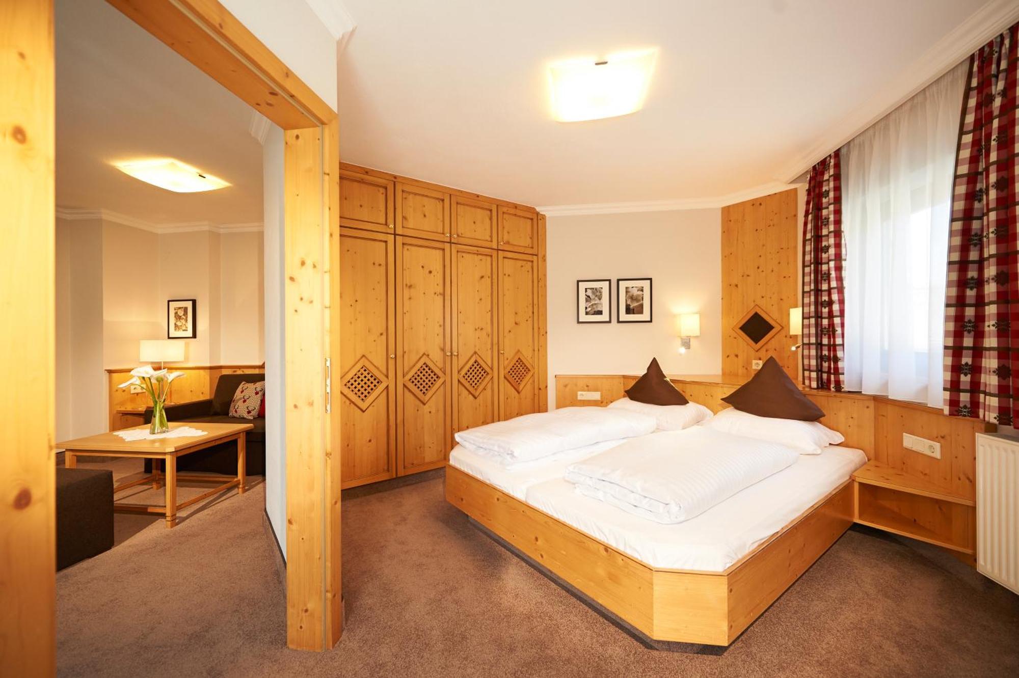Hotel Waidmannsheil Флахау Номер фото